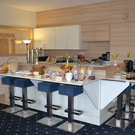 City-hotel Guest house